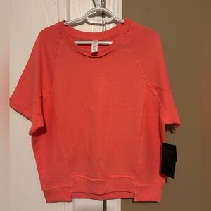 Women’s 90 Degree By Reflex Coral Short Sleeve Tee Size Medium .